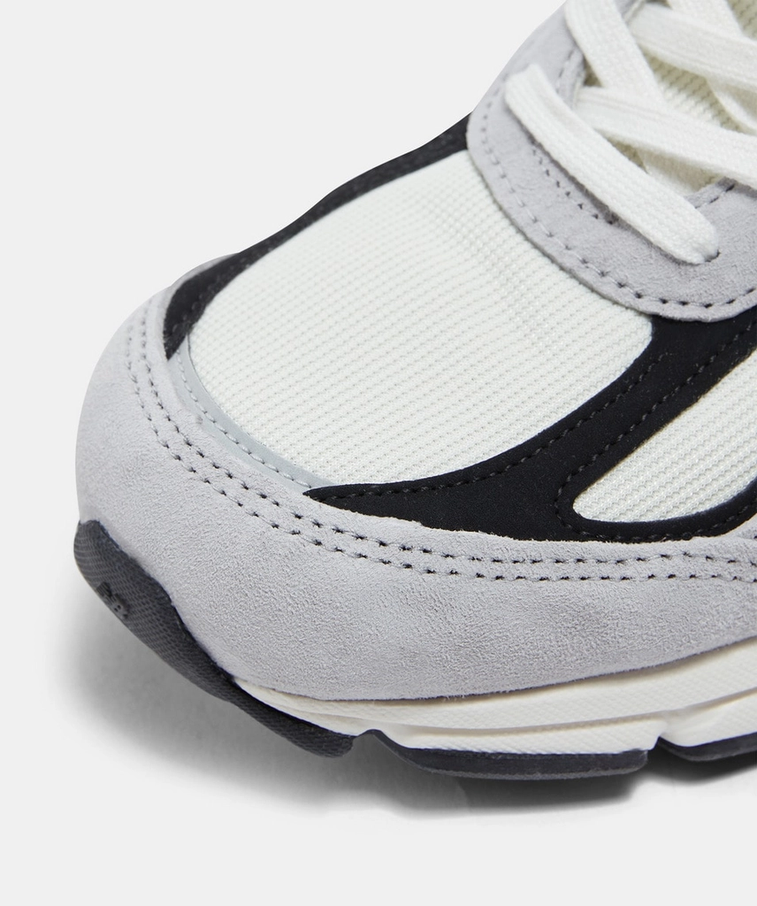New Balance MIUS 990v4 sneaker